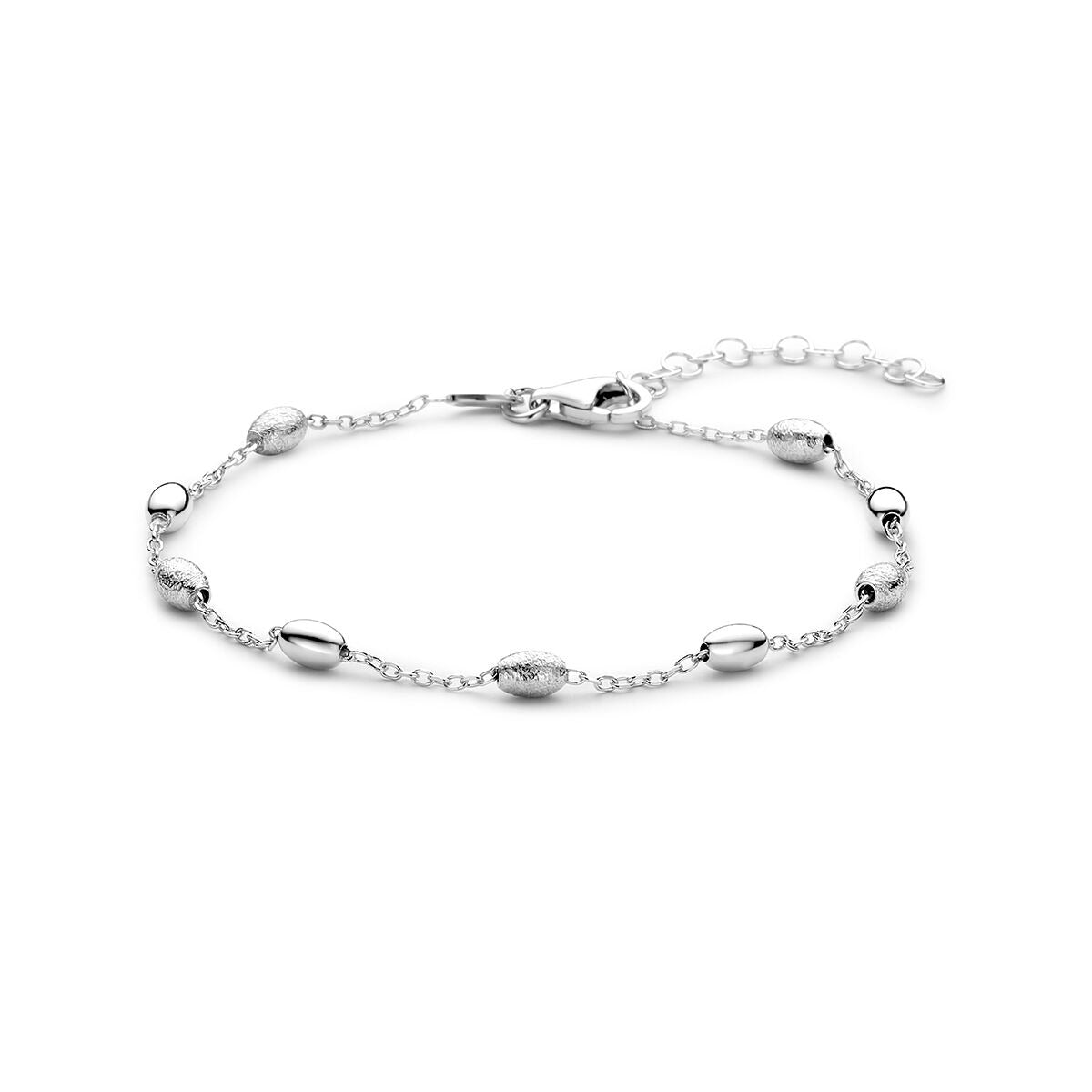 Pulsera de plata 925 con acabado en rodio, con eslabones ovalados y cadena ajustable.