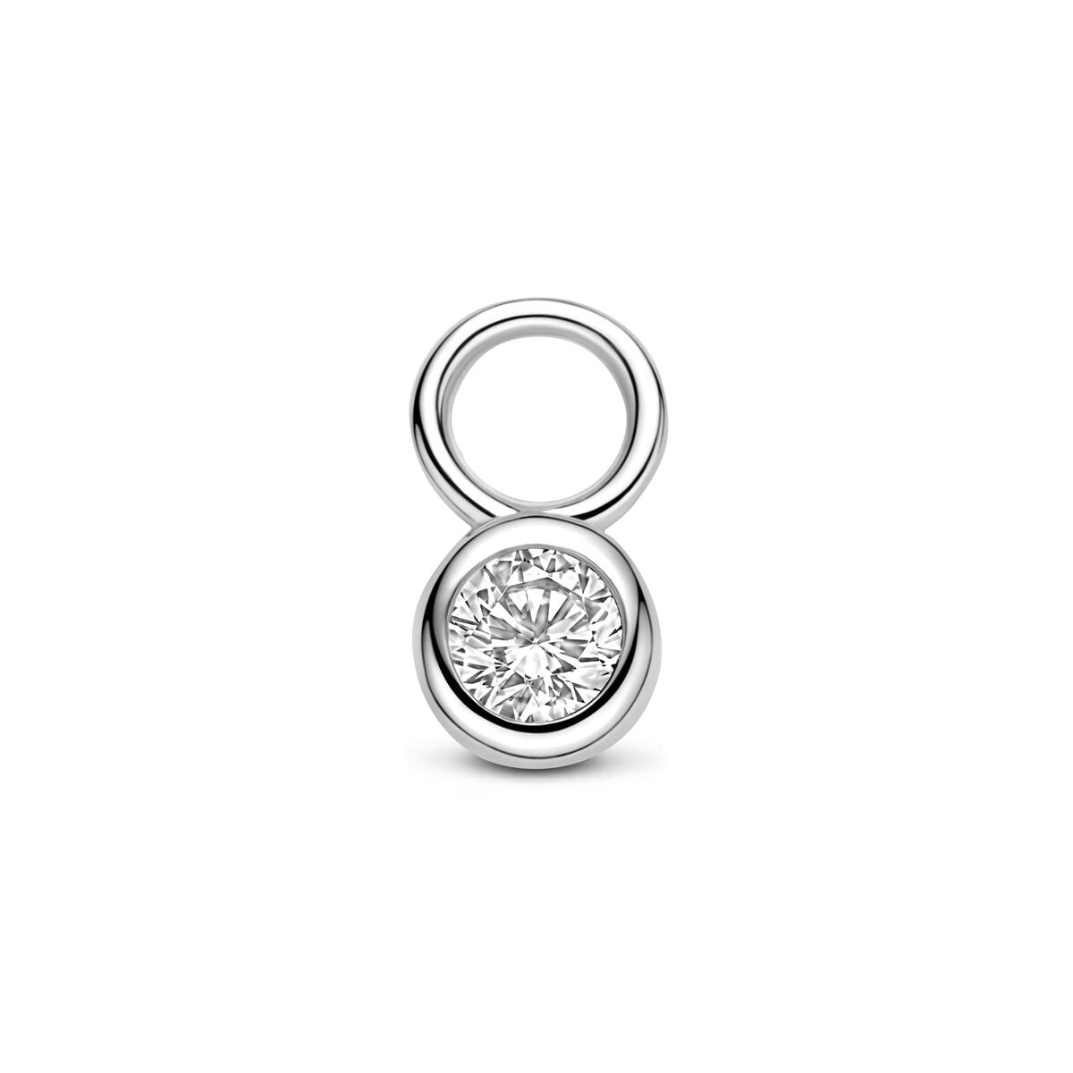 Pendiente largo de plata rodiada con zirconia brillante en forma redonda.