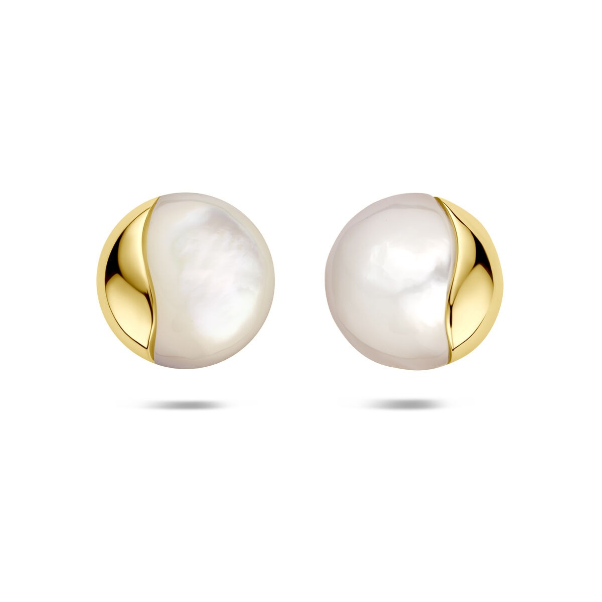 Pendientes de oro amarillo de 14k con perla de 14 mm y acabado brillante.