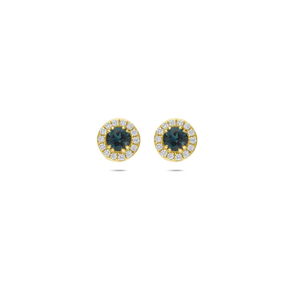 Pendientes de oro amarillo de 14k con topacio azul Londres y diamantes cultivados en laboratorio.