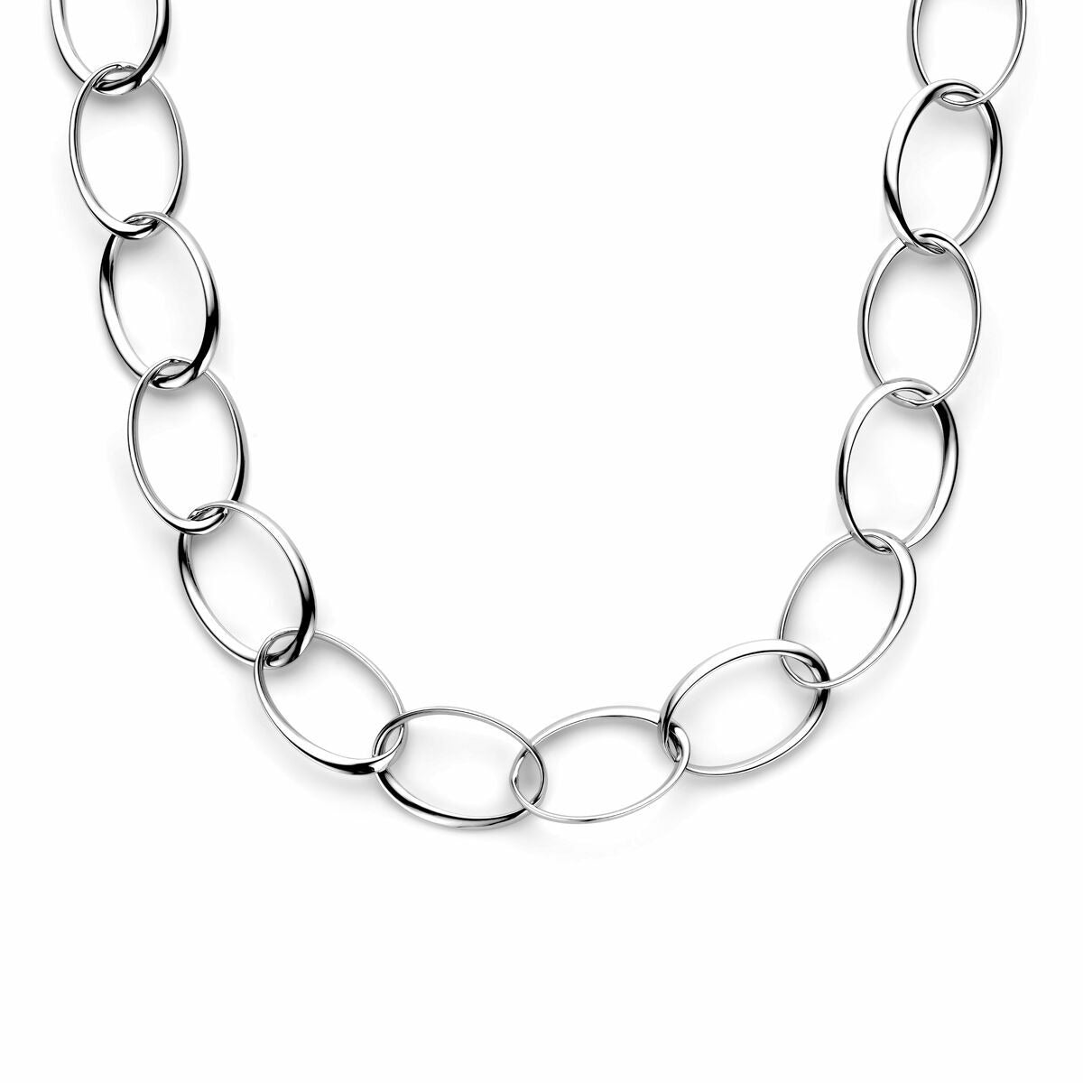 Collar de eslabones ovalados en plata rodiada de 23 mm y 48 + 3 cm de longitud.