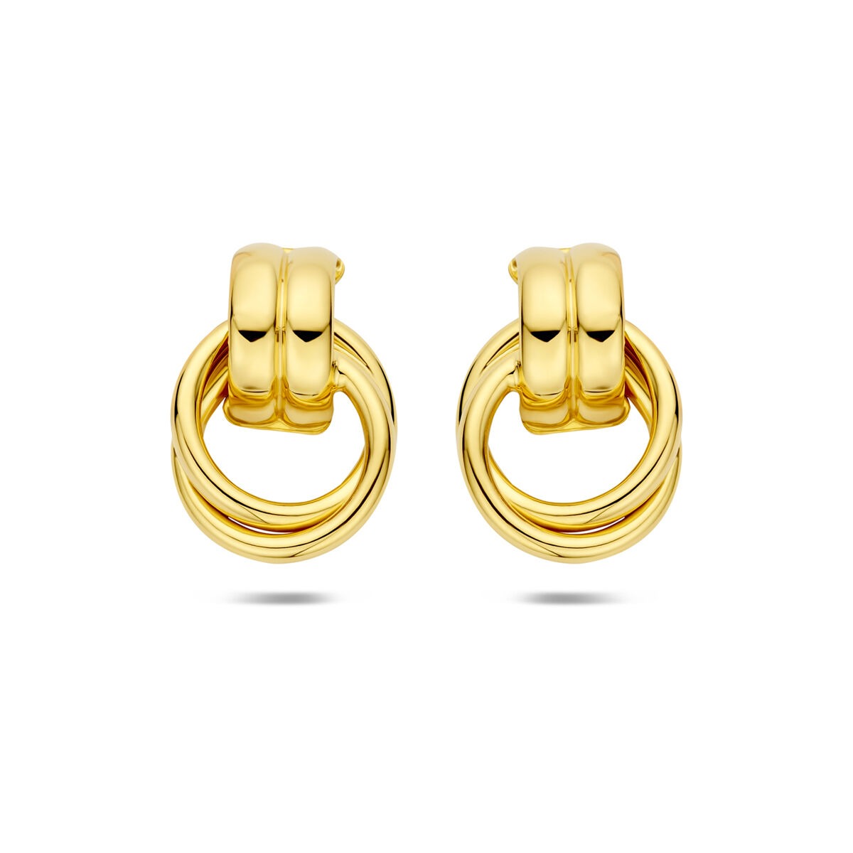Pendientes de aro dorados de plata 925, con un diseño de tres anillos entrelazados.