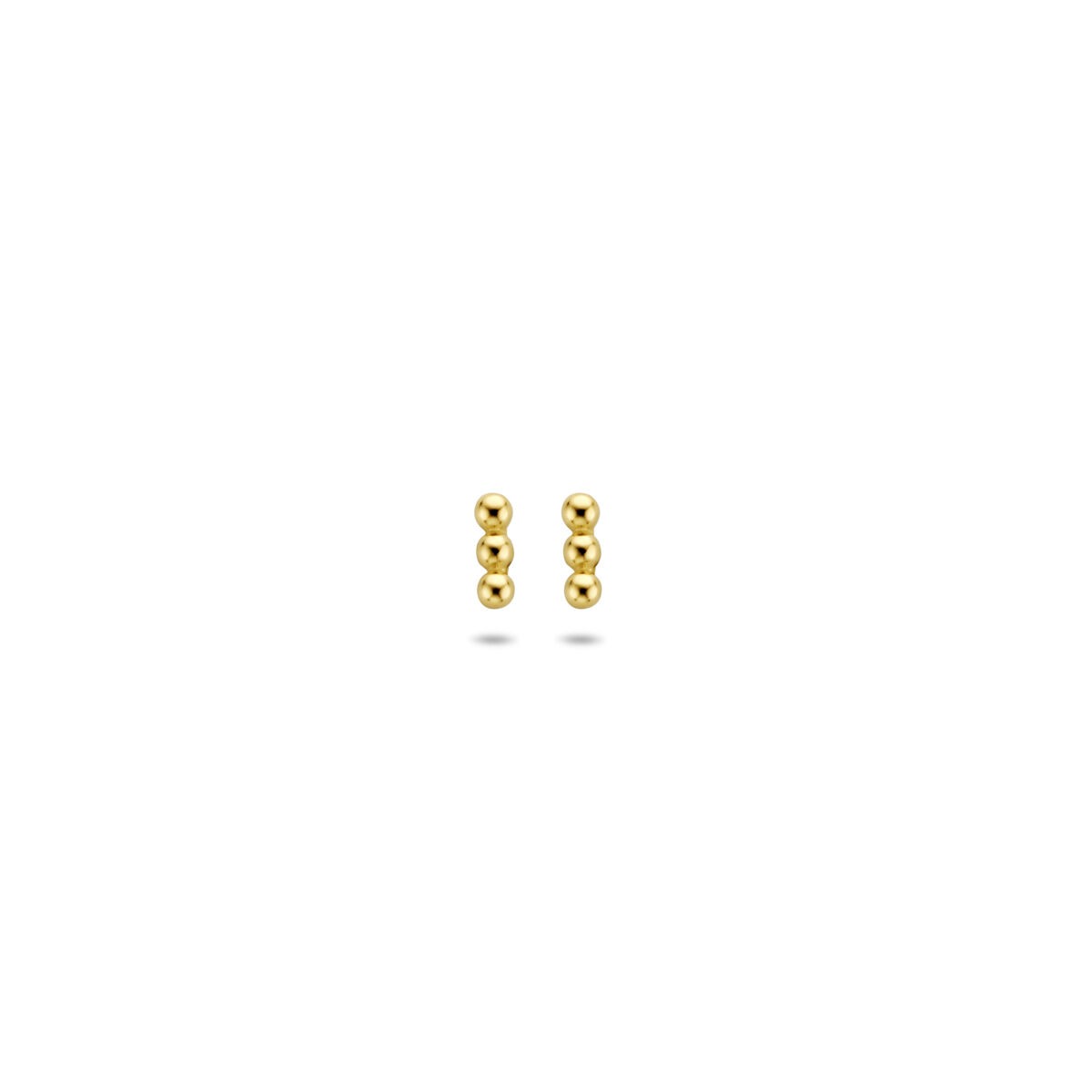Pendientes de oro de 14k con tres bolitas.