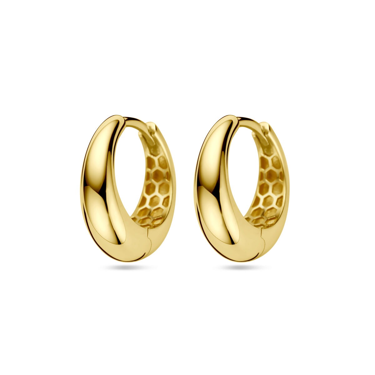 Pendientes de aro dorados de 14 mm con un diseño liso y acabado brillante.