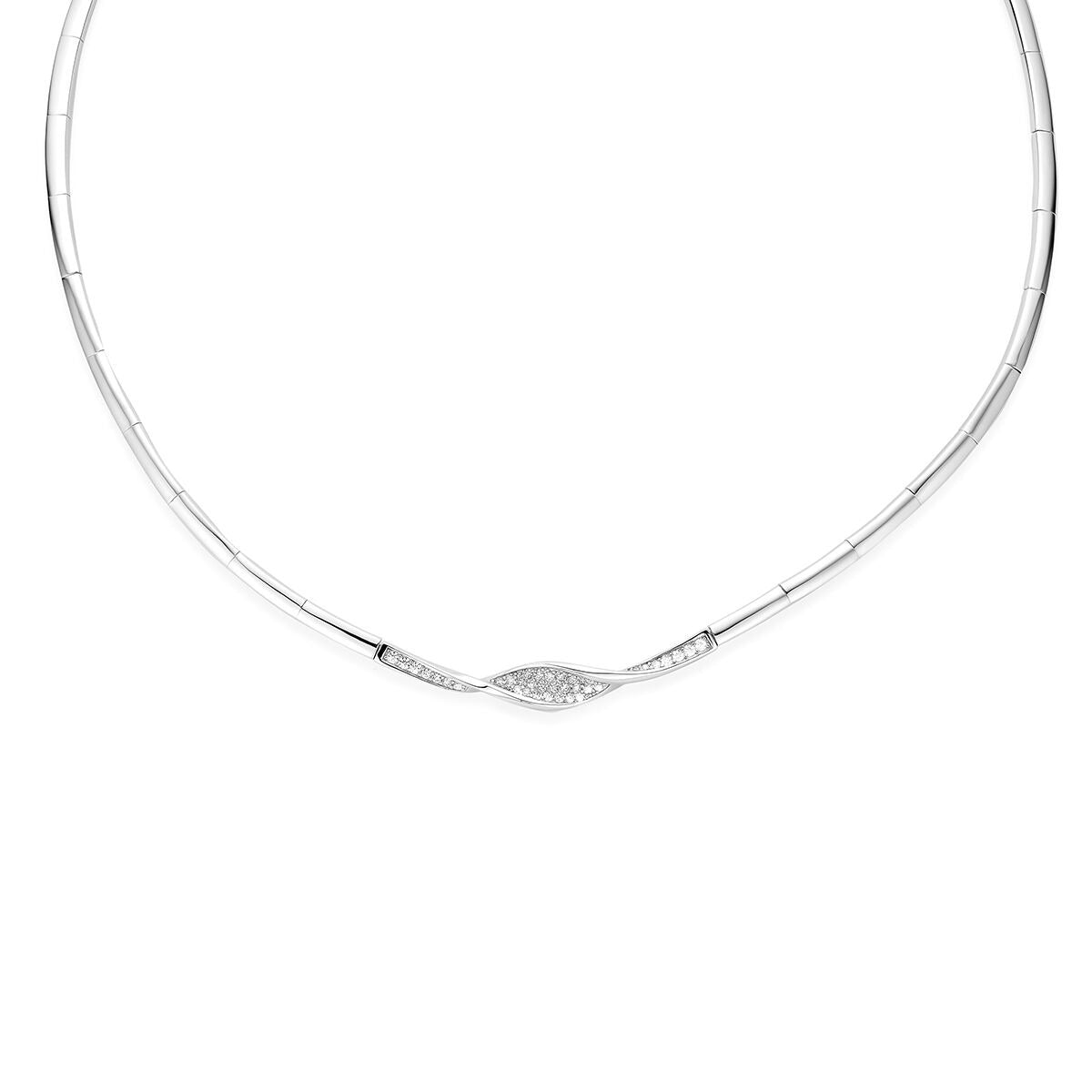 Collar de plata 925 rodiada con detalle de circonitas brillantes en el centro.