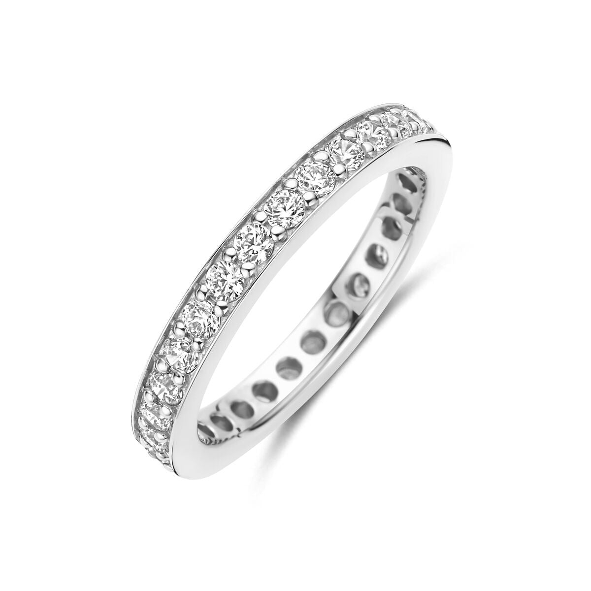 Anillo de plata 925 rodiada con circonitas de 2.9 mm en la parte superior.