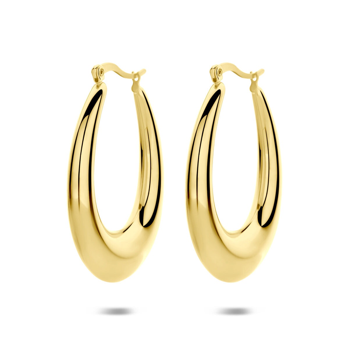 Aros de acero color dorado, con forma curva y superficie pulida, miden 43x6 mm.