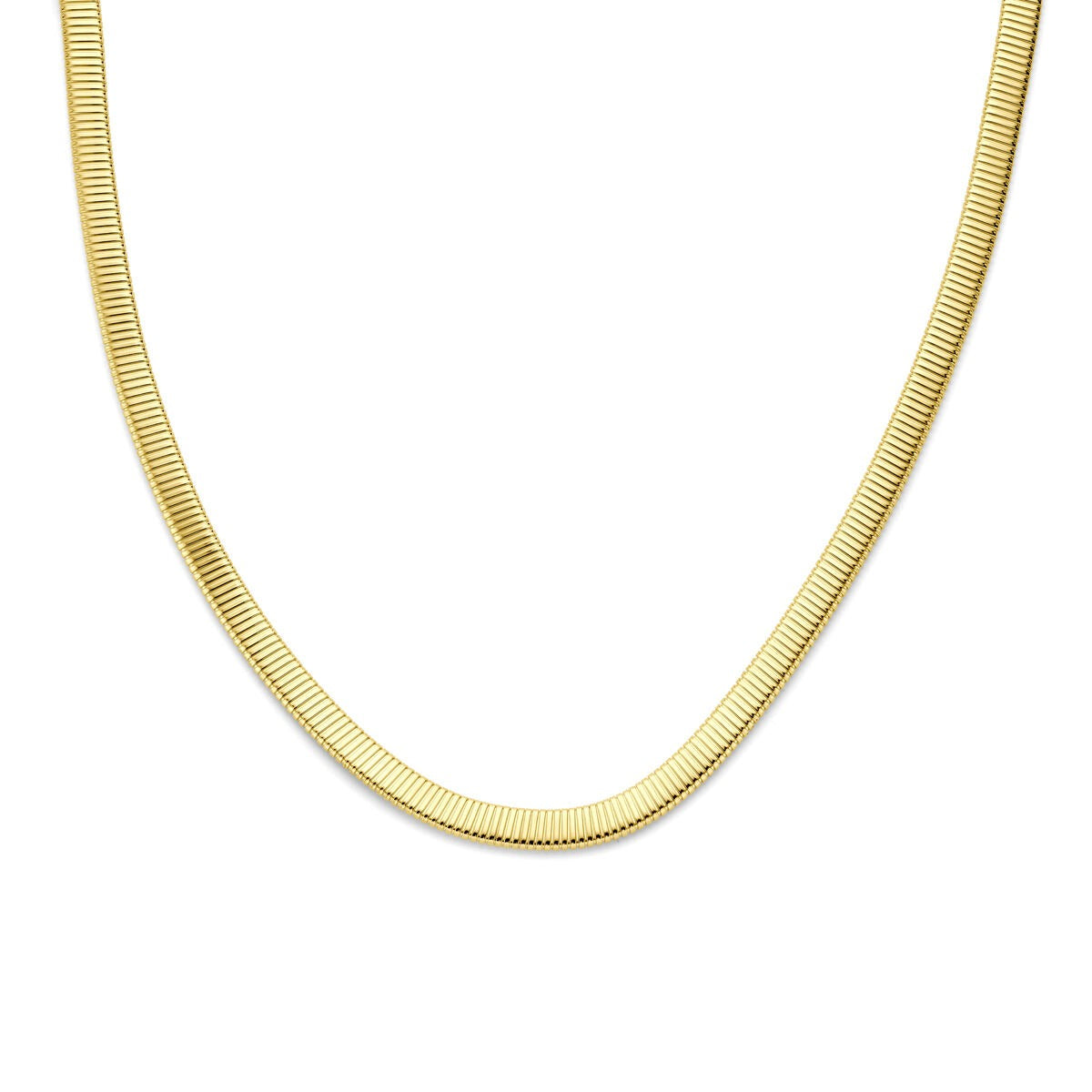 cadena tubogas de oro amarillo de 14k con un diseño suave y brillante.