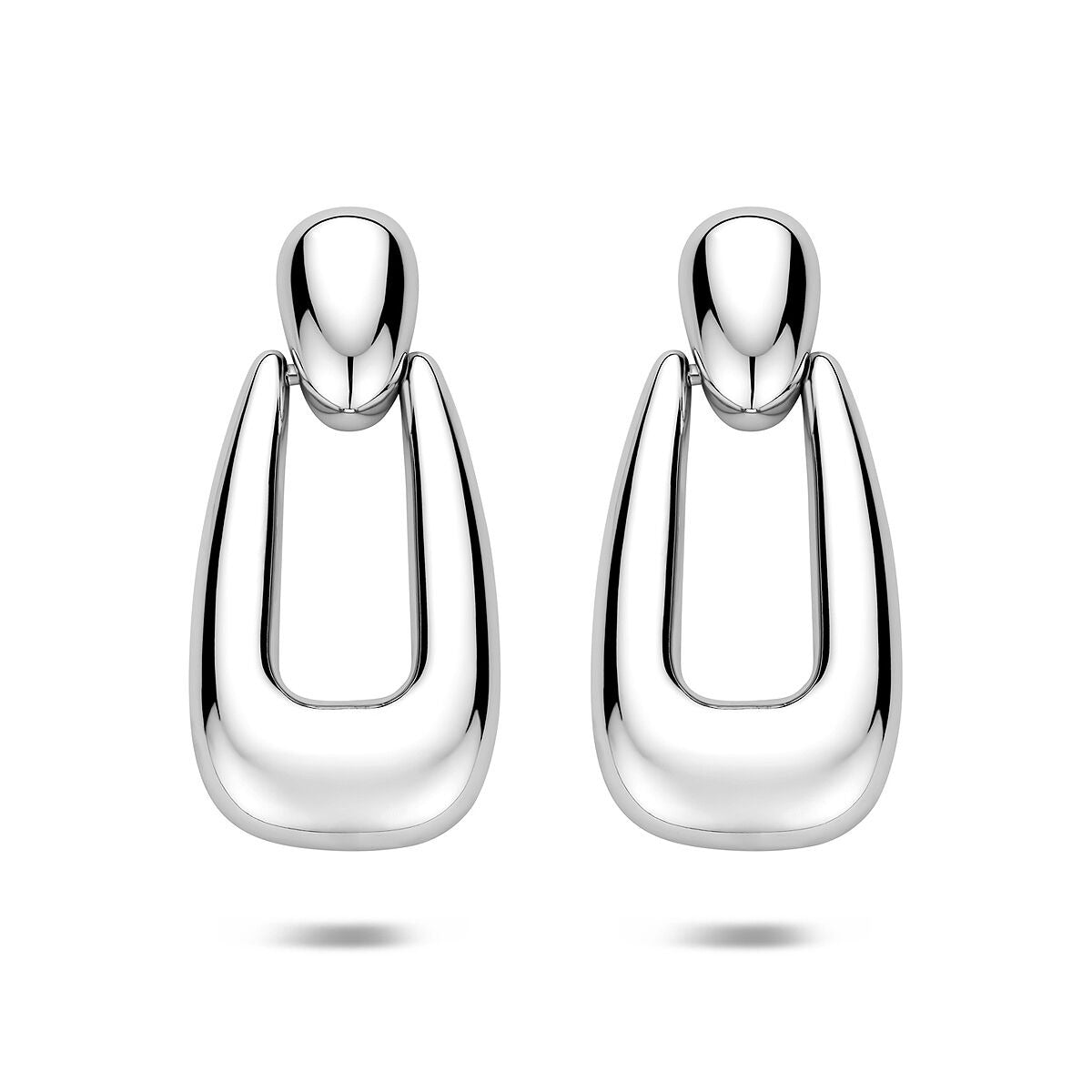 Pendientes largos de plata rodiada con un diseño elegante y refinado.