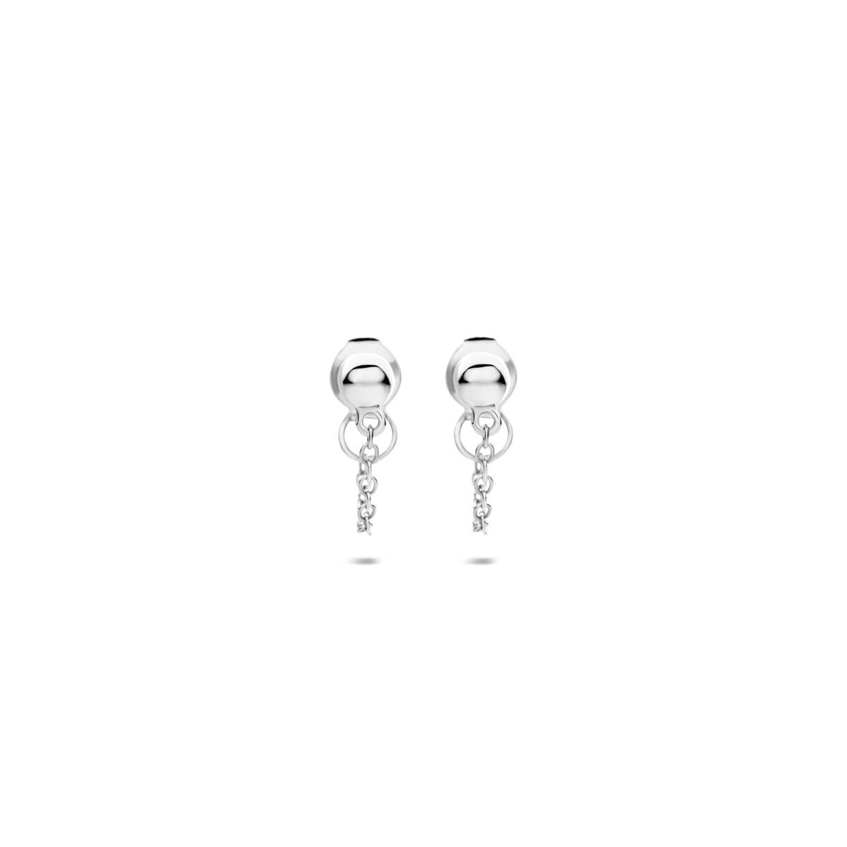 Pendientes largos de plata rhodium con bolitas y cadenas delicadas.