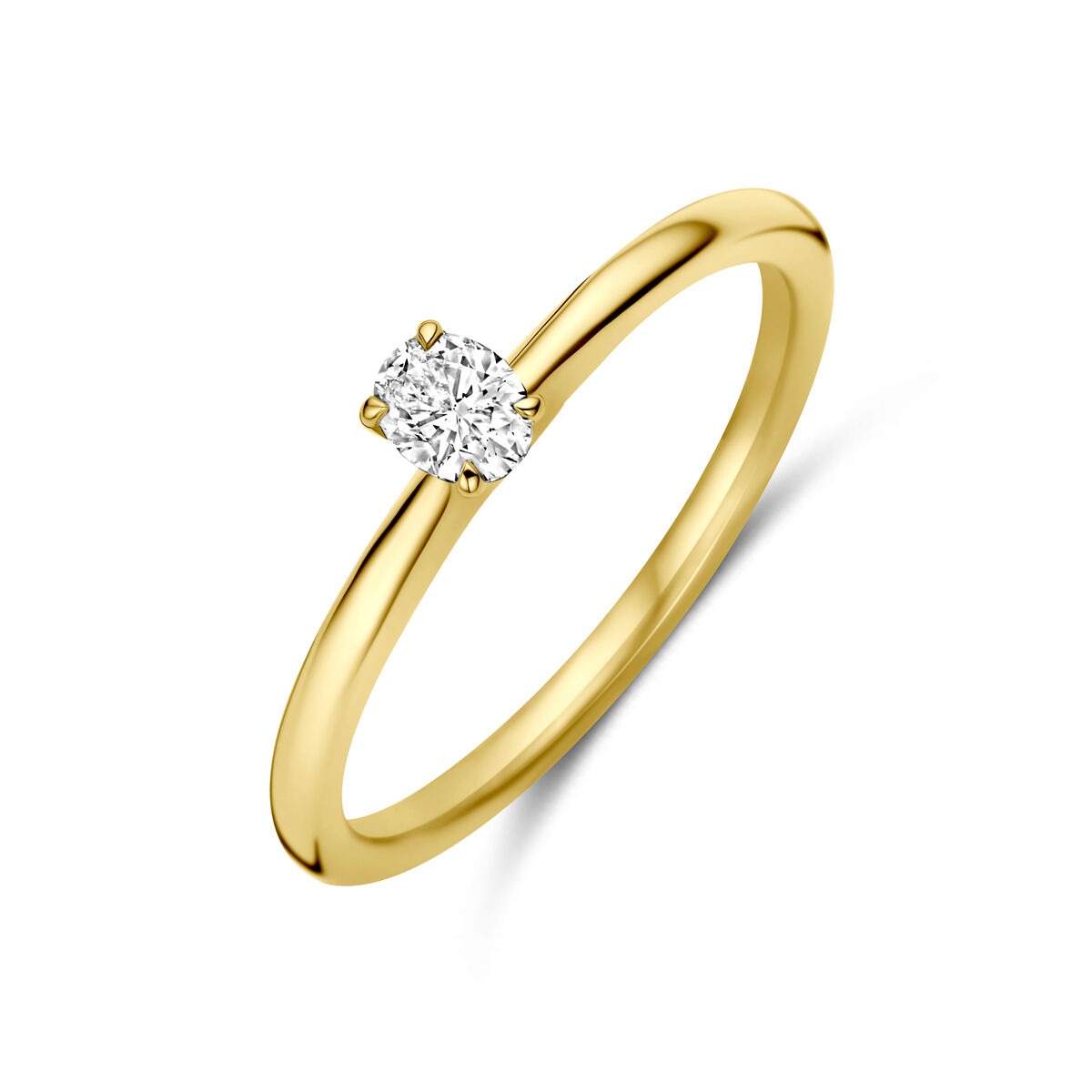 Anillo de oro amarillo de 14k con un diamante solitario de 0,21 ct.