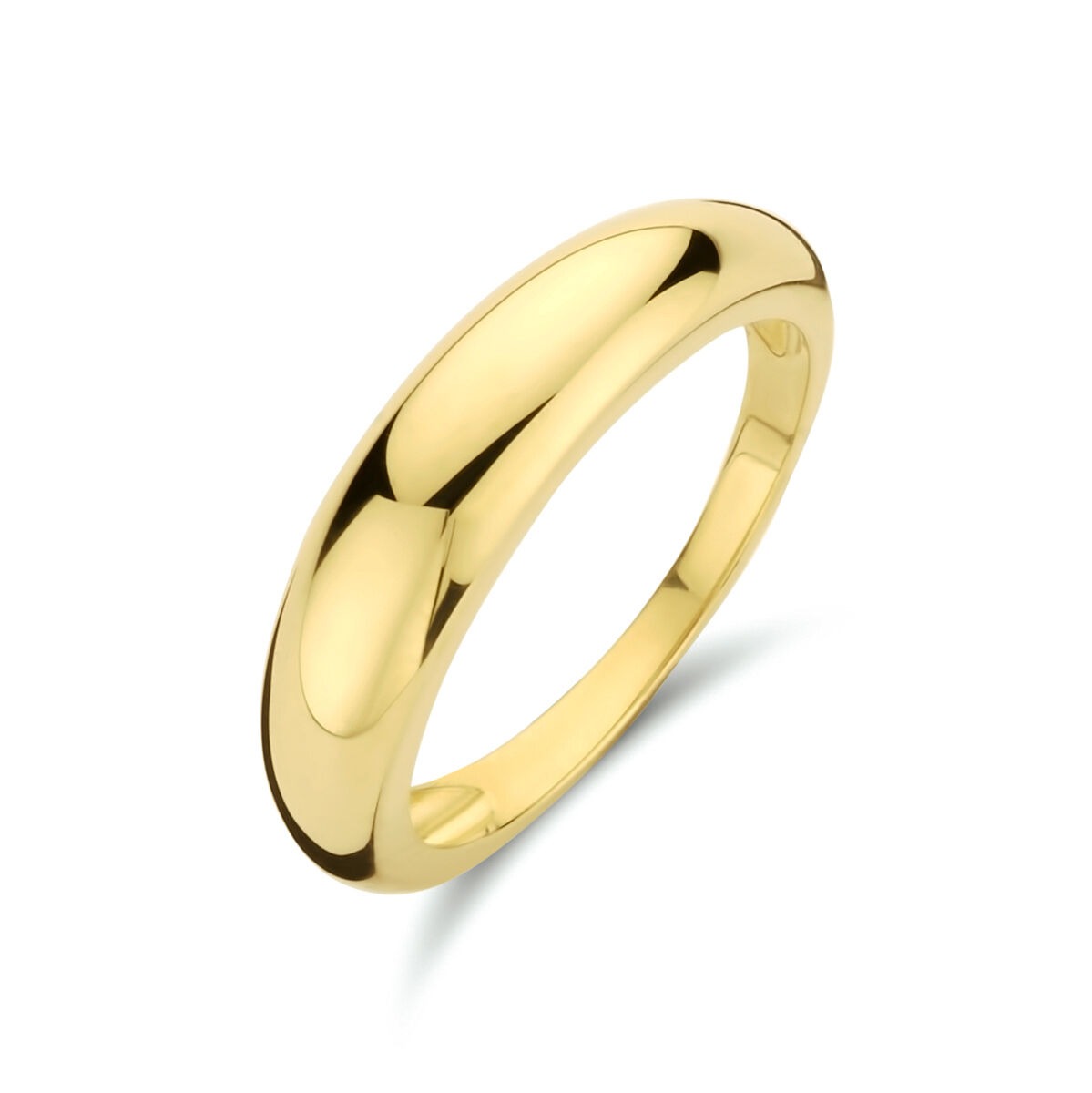 Anillo de mujer en color dorado de 9k, diseño clásico y robusto, acabado brillante y liso.