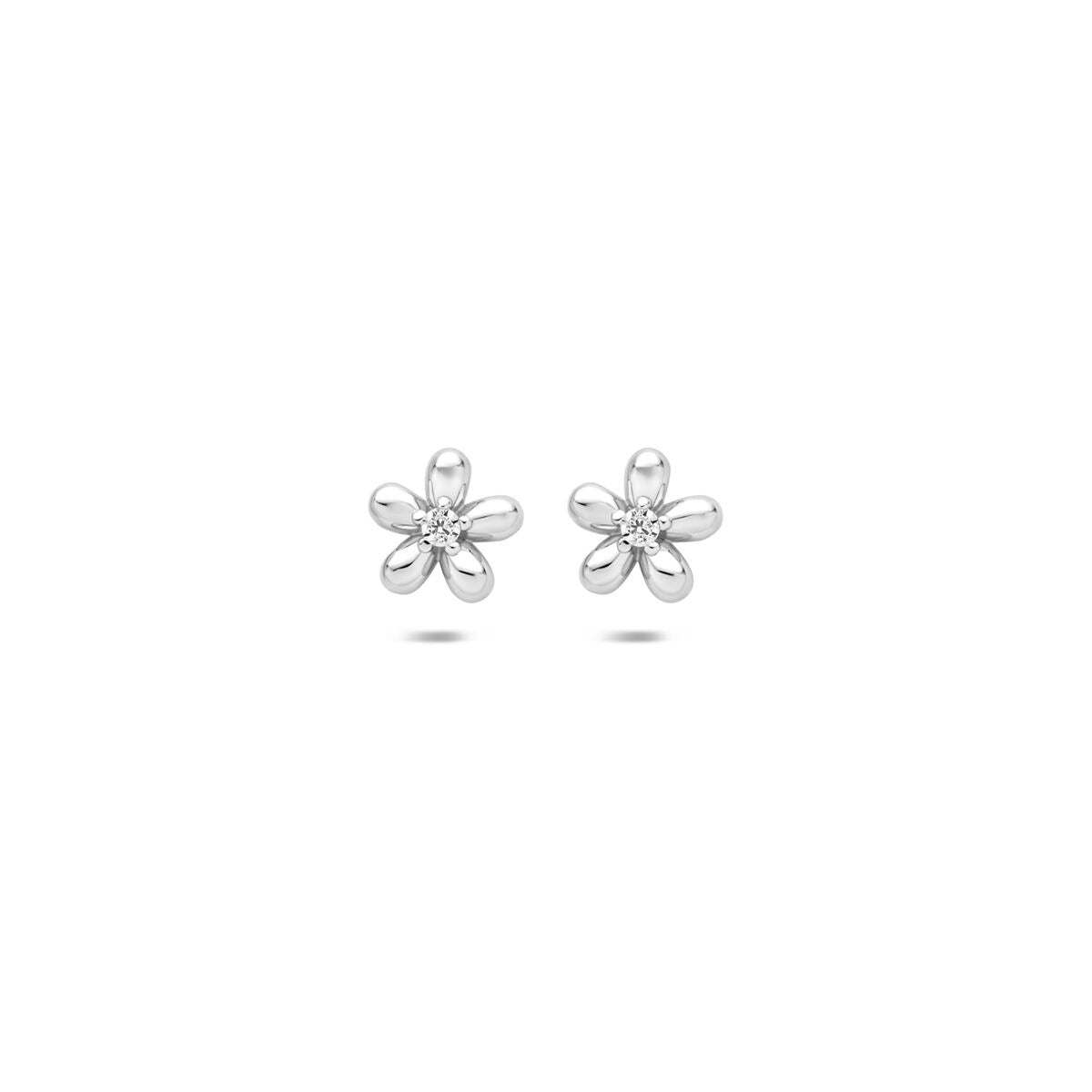 Pendientes de flor en plata de ley 925 con circonitas brillantes en el centro.