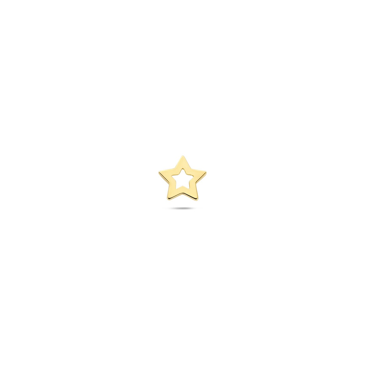 Piercing de estrella en oro amarillo de 14k con diseño plano y acabado brillante.