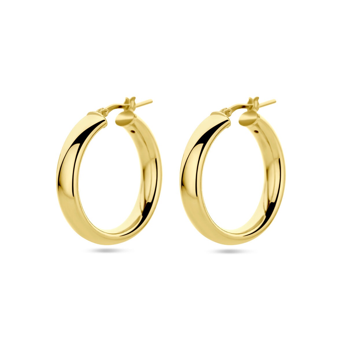 Pendientes de aro dorados, medio redondos, de 26x5 mm, con acabado brillante.