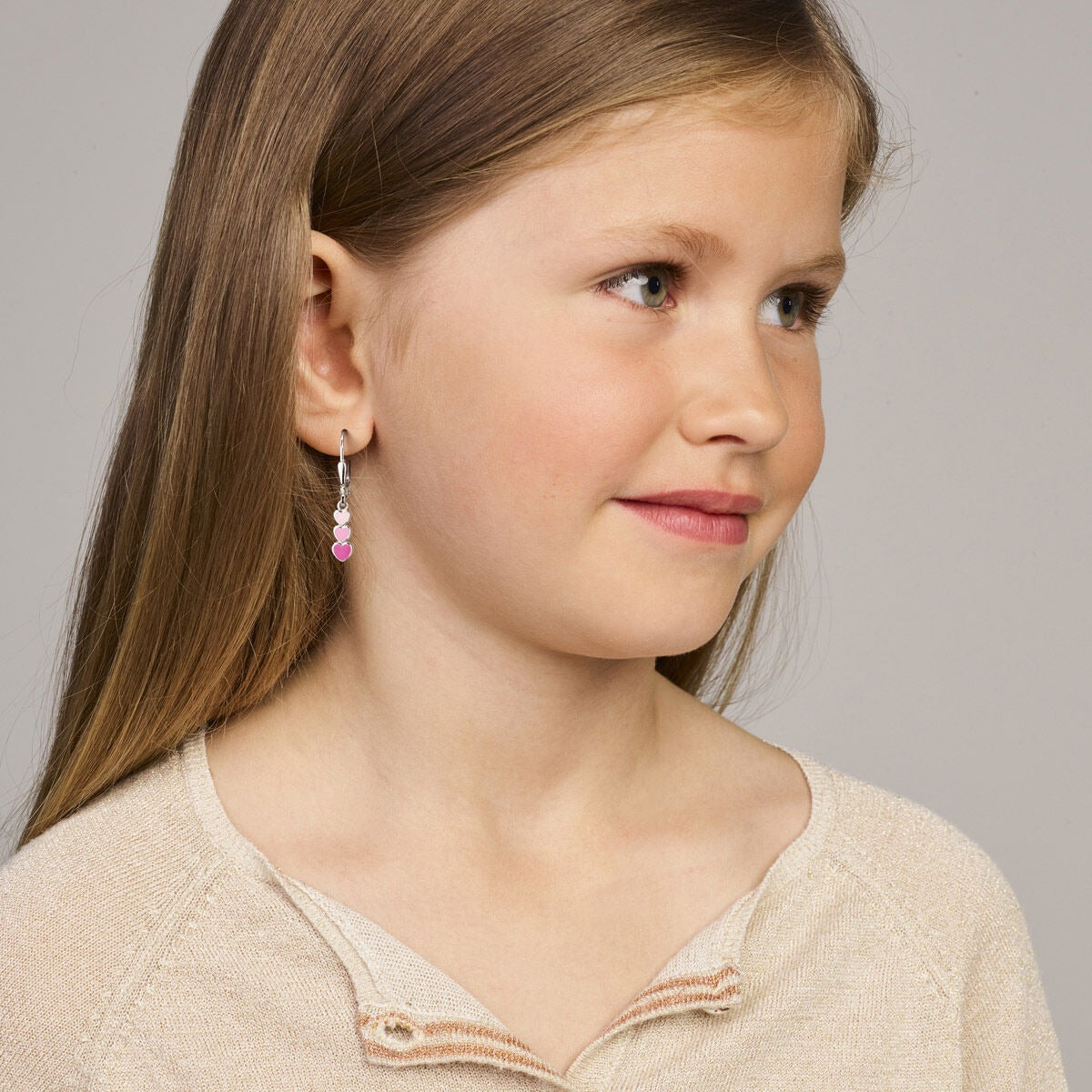 Pendientes infantiles de plata 925 rodiados con corazones y esmalte