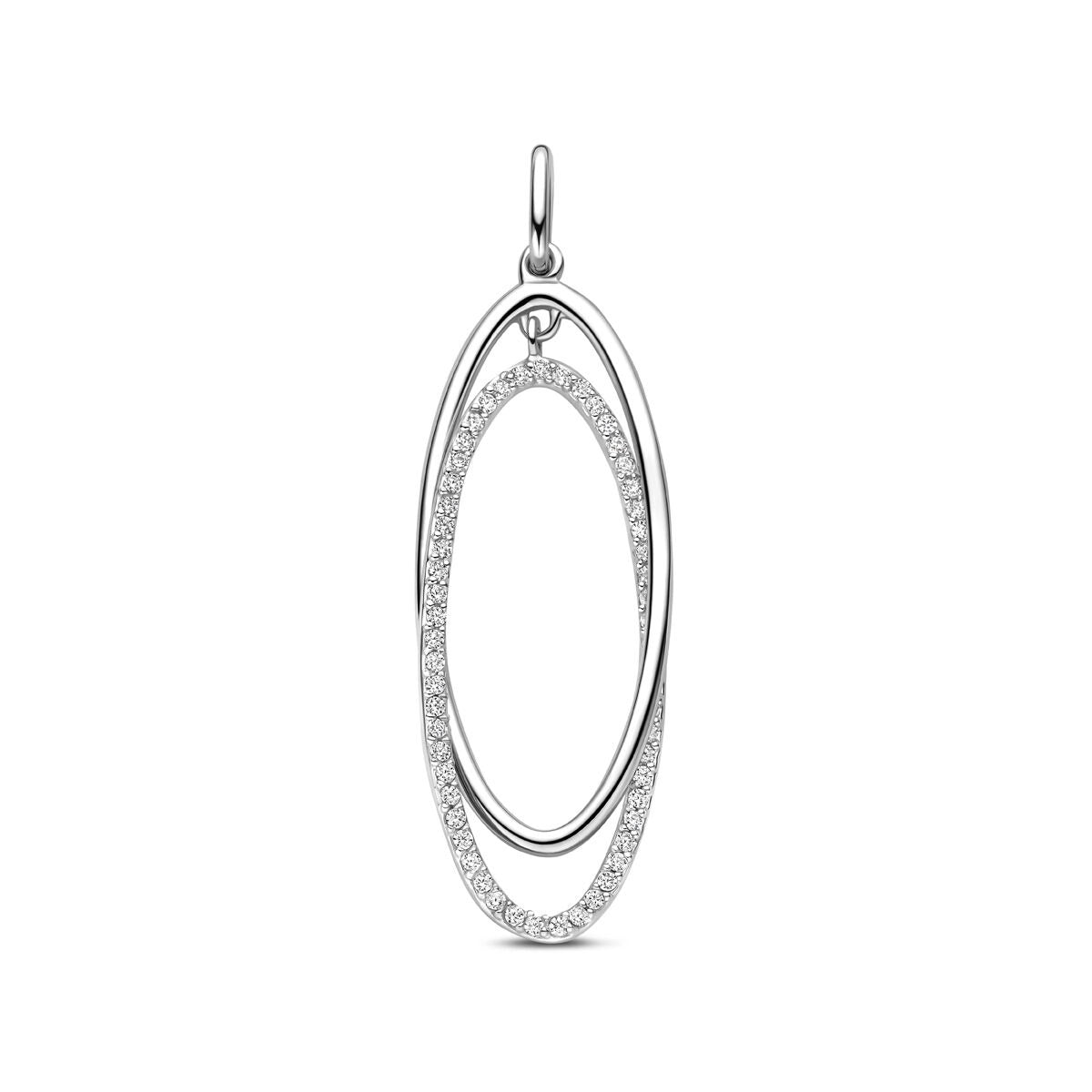 Colgante plateado con diseño ovalado en estilo entourage, adornado con circonitas.