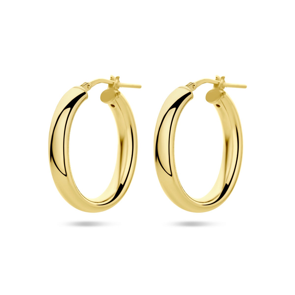 Pendientes de aro de plata 925 bañados en oro amarillo, con un acabado brillante y forma circular.
