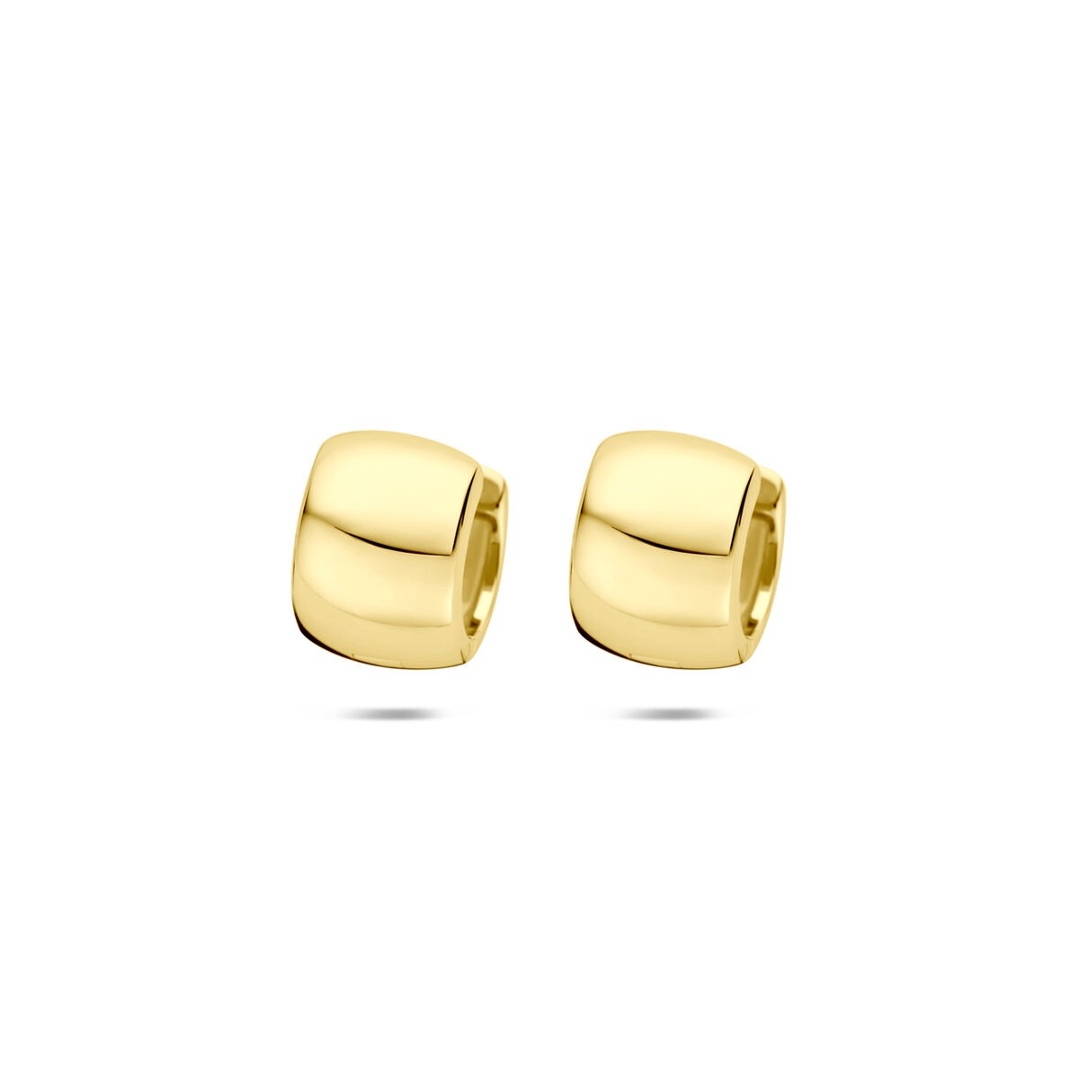 Pendientes de aro de plata 925 bañados en oro, con forma cuadrada y acabado brillante.