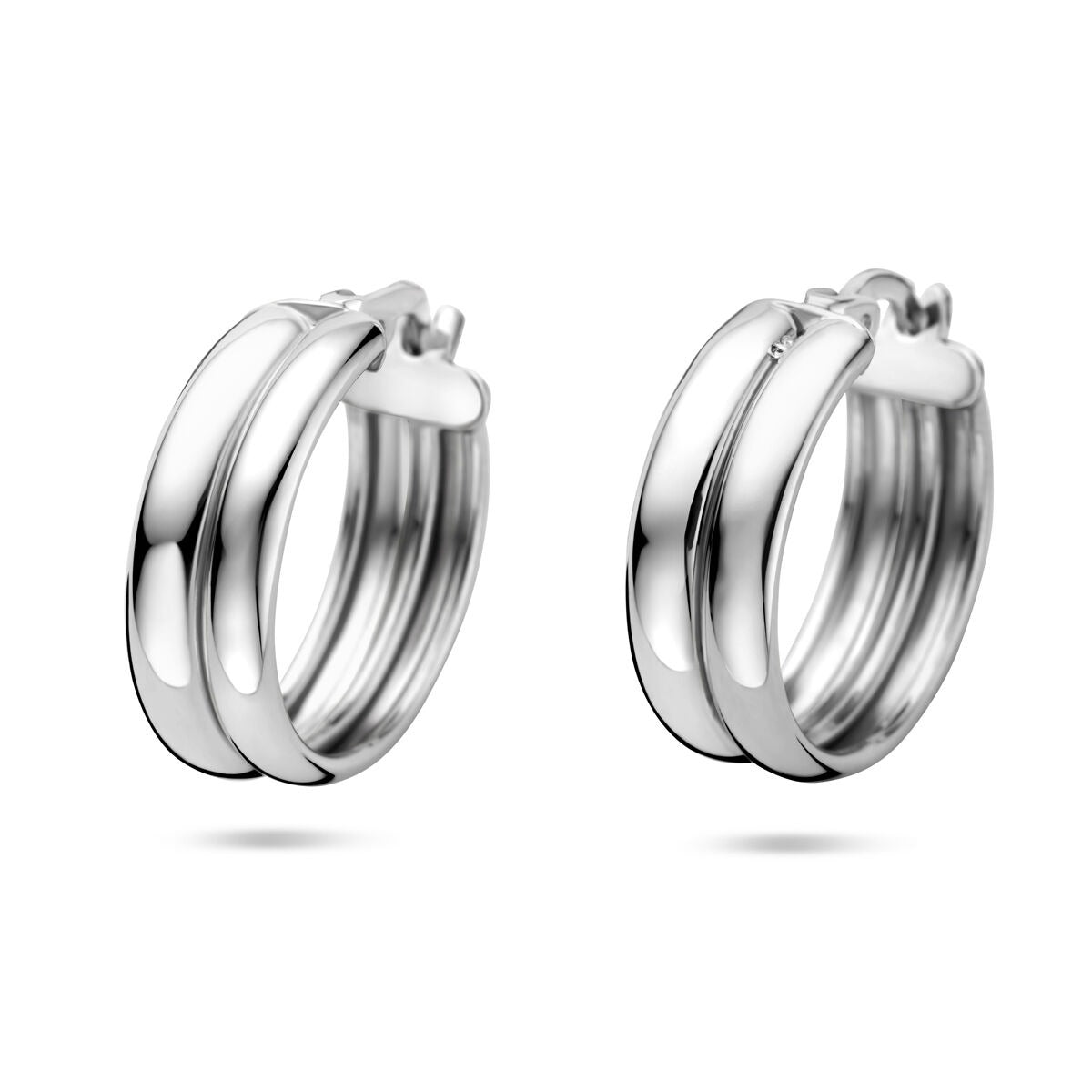 Pendientes de aro de plata rodiada, 925, con un diseño de doble banda y un tamaño de 18x6 mm.