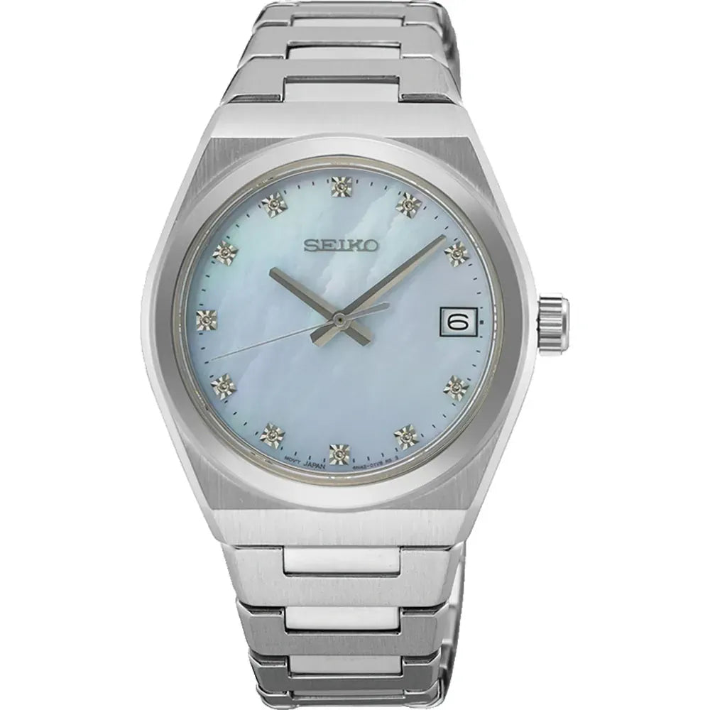 Reloj de dama Seiko con esfera de madreperla azul y brazalete de acero inoxidable.