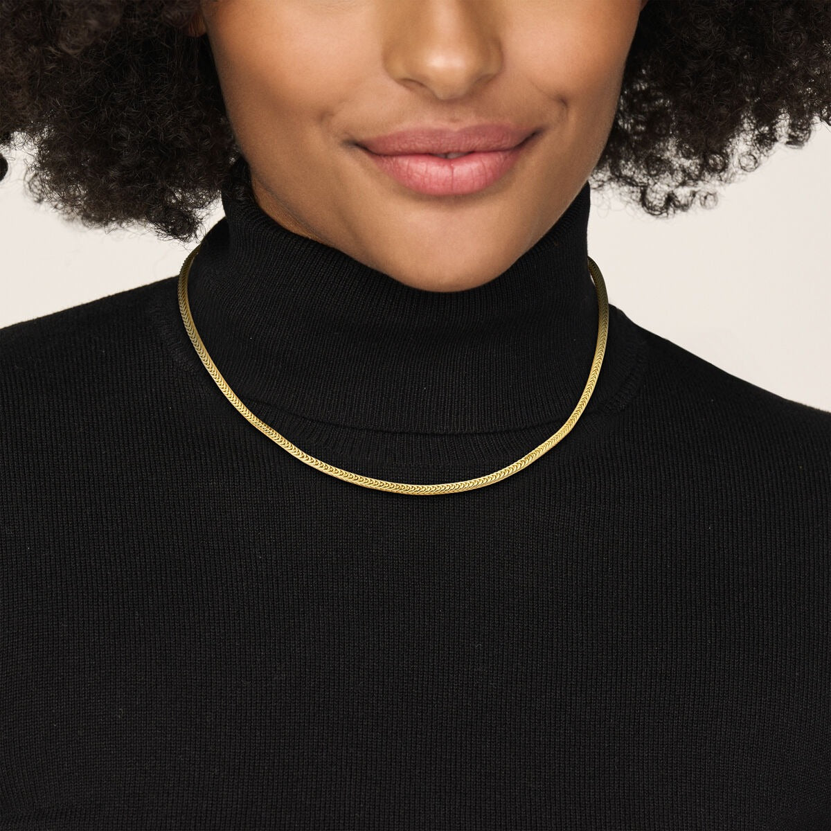 Collar de mujer en oro amarillo de 14k con núcleo de plata