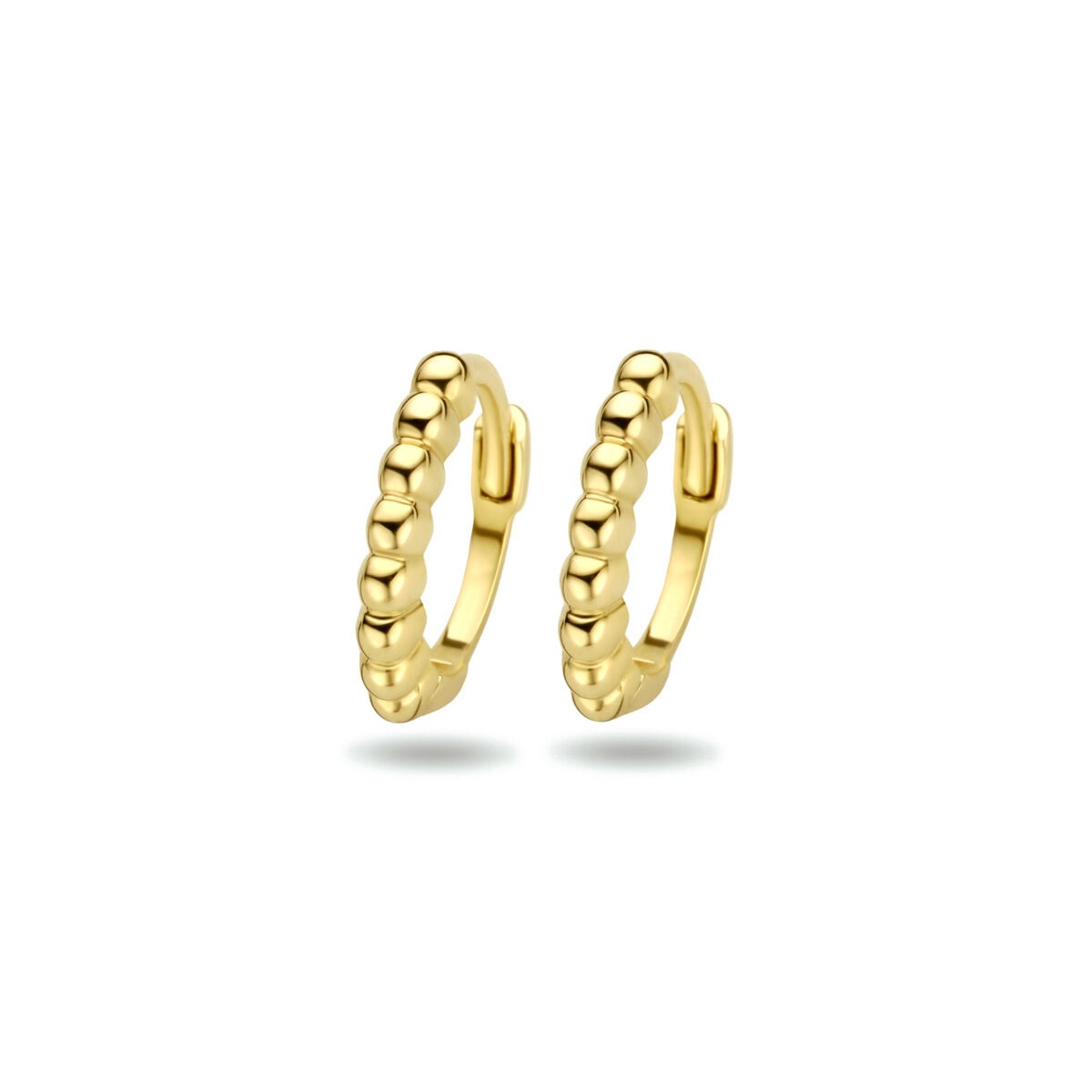 Pendientes de aro color dorado con bolitas en 9k.
