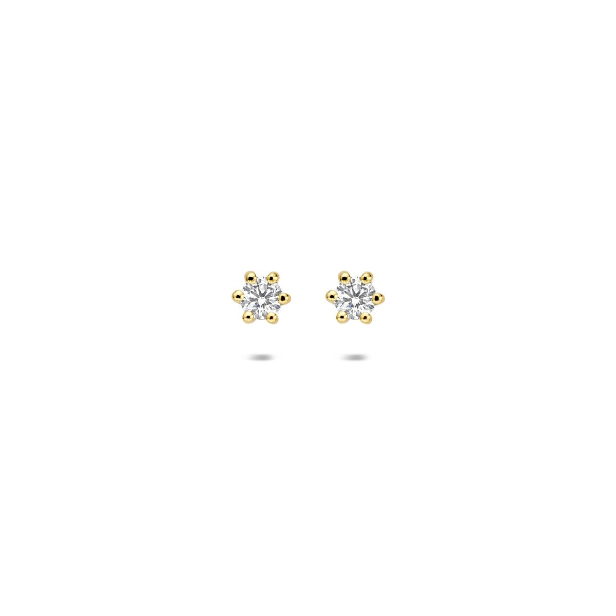 Pendientes de oro amarillo de 14k con diamantes lab-grown en forma de flor.
