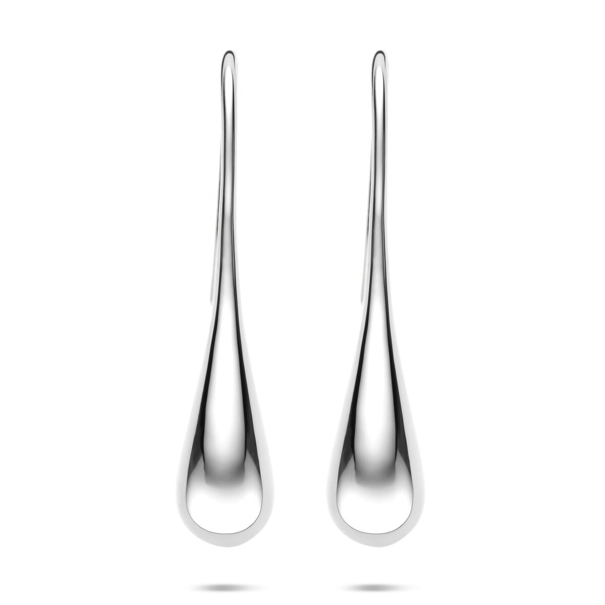 Pendientes largos de plata rhodium con forma de gota.