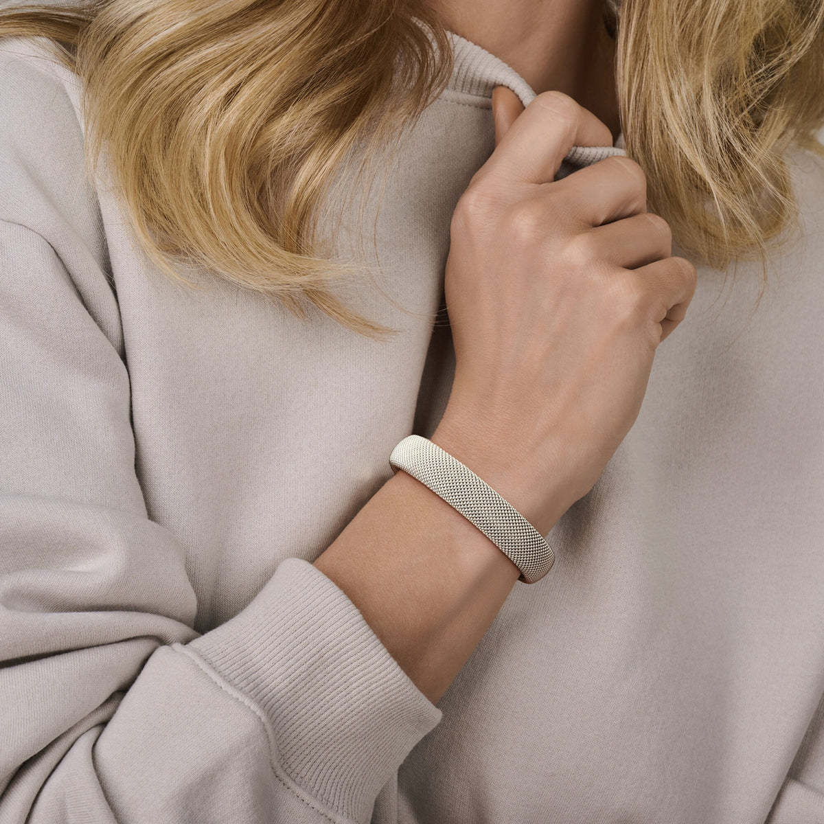 Pulsera de mujer de plata – pulsera rígida rodiada