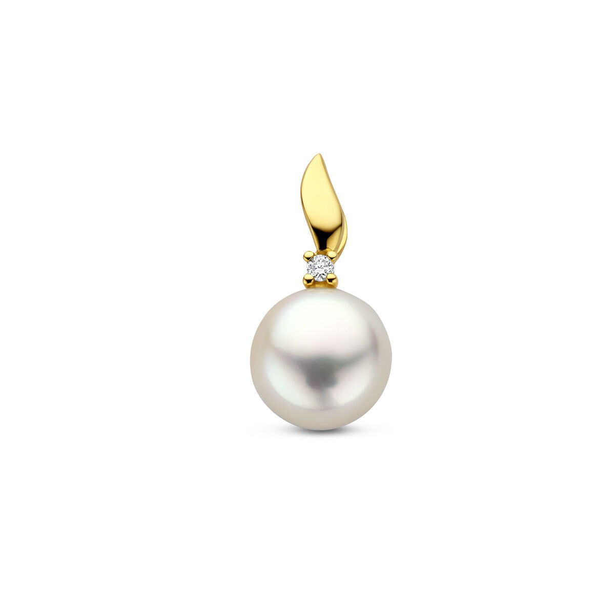 Colgante de oro amarillo de 14k con una perla y un diamante en la parte superior.