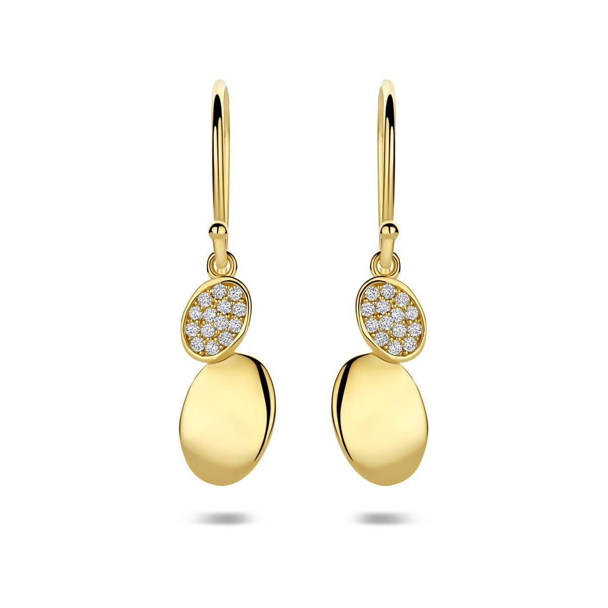 Pendientes de oro amarillo de 9k con zircón, con forma ovalada y detalles brillantes.