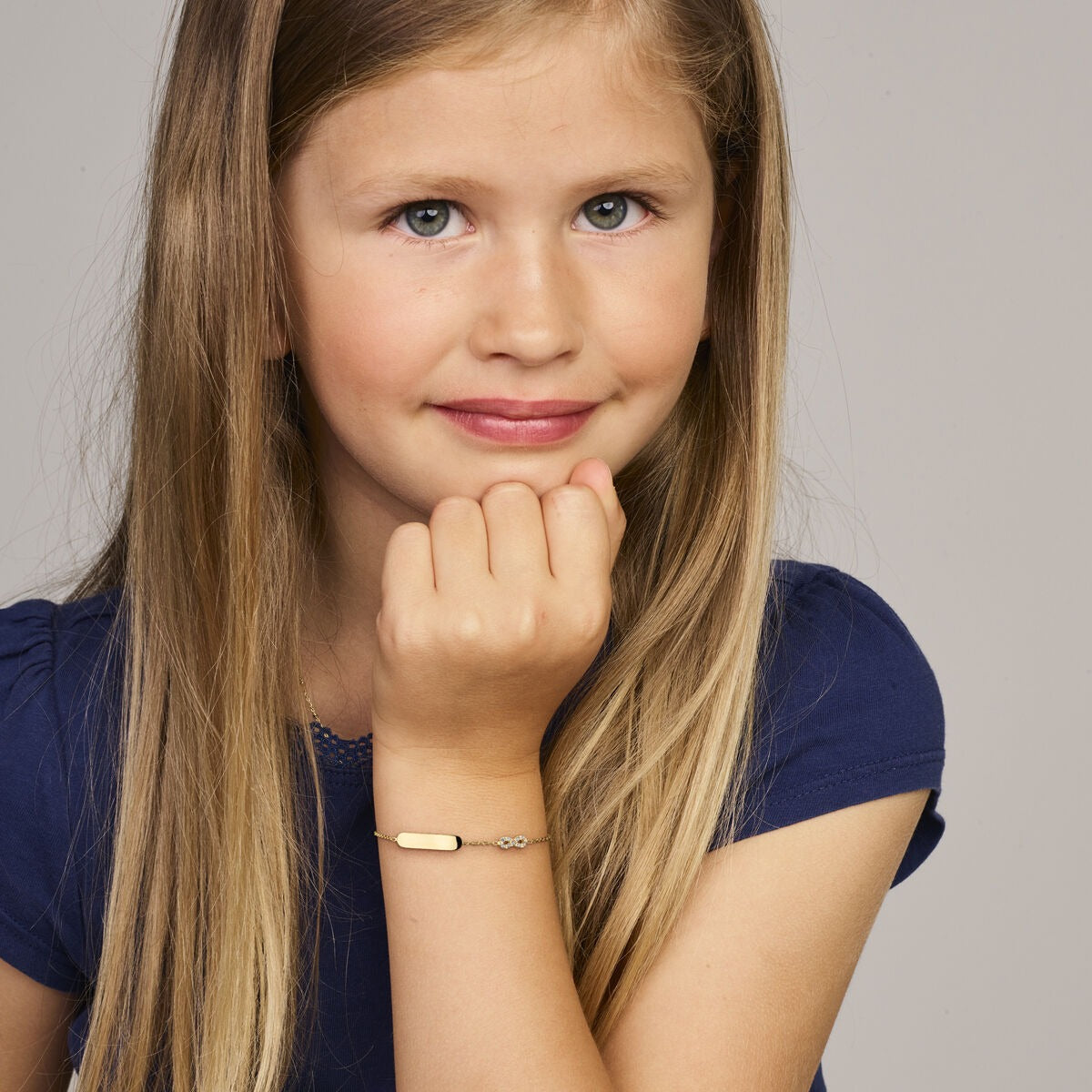 Pulsera de oro de 14k con grabado de infinito y circonitas – Pulsera infantil