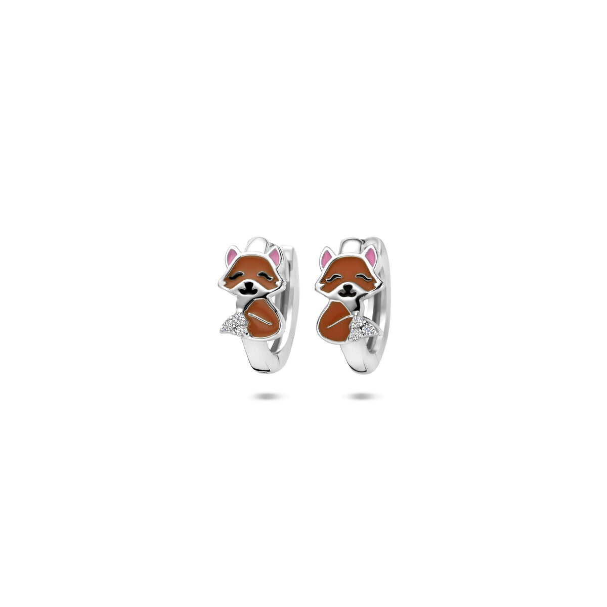 Pendientes de aro plateados con esmalte de zorro y circonitas, de 11 x 5 mm.
