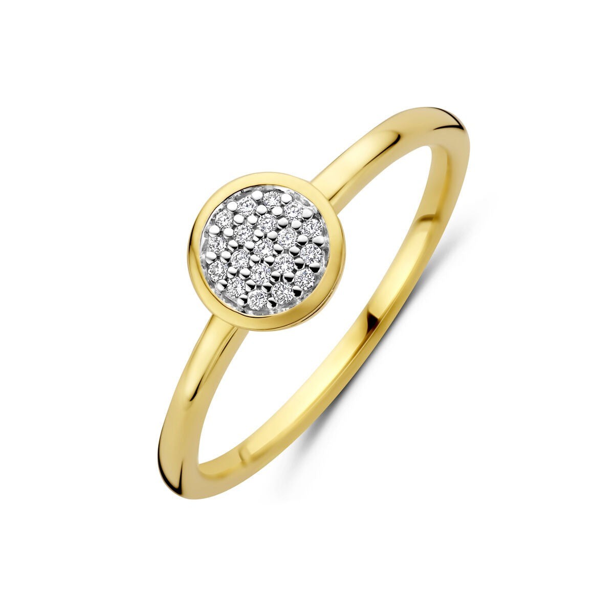 Anillo de oro amarillo de 14k con diamantes en forma de círculo.