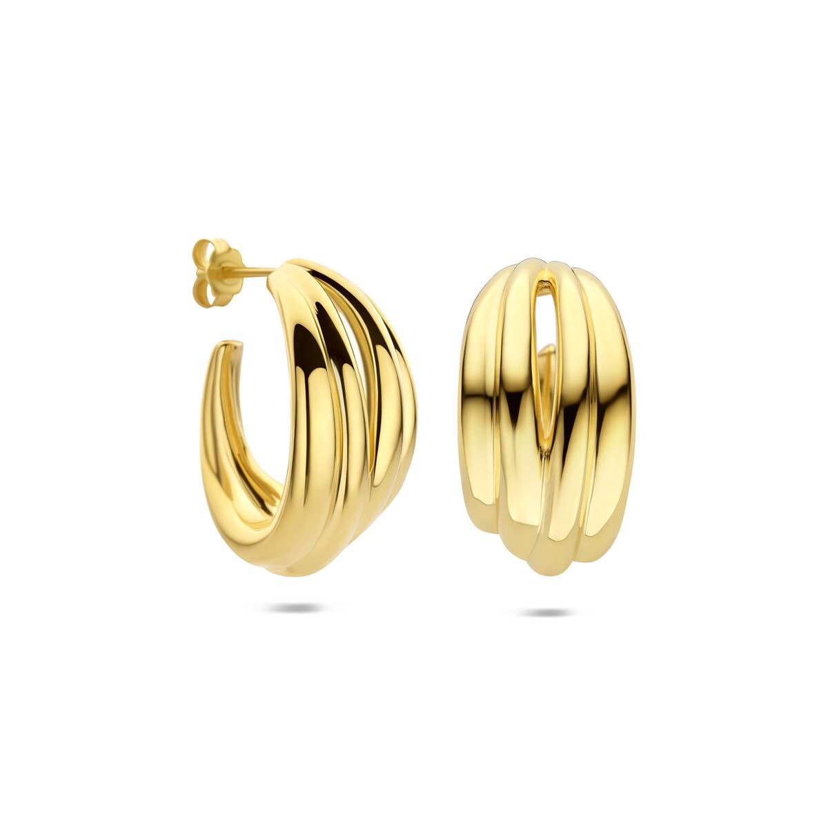 Aros de plata chapados en oro – forma elegante con brillo dorado