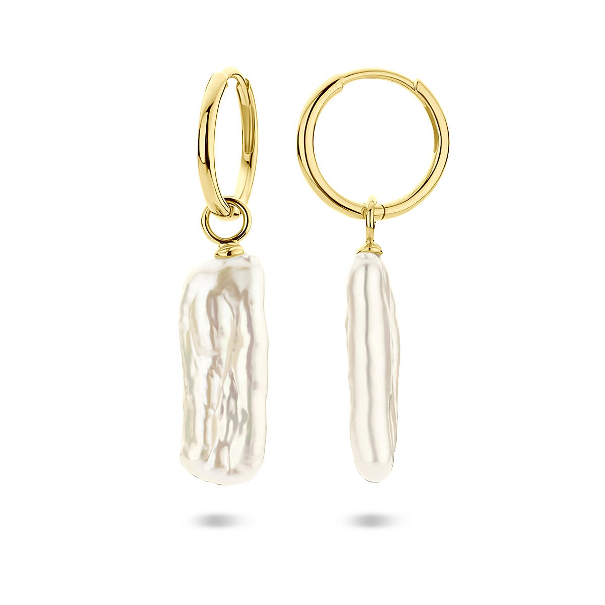 Aros chapados en oro con perla – 38 mm