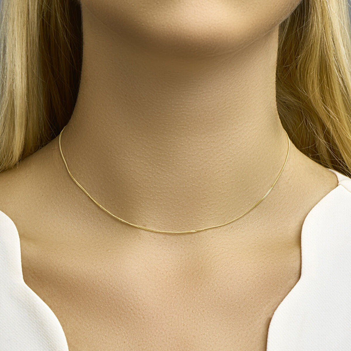 Collar de oro amarillo de 18k con eslabones gourmette