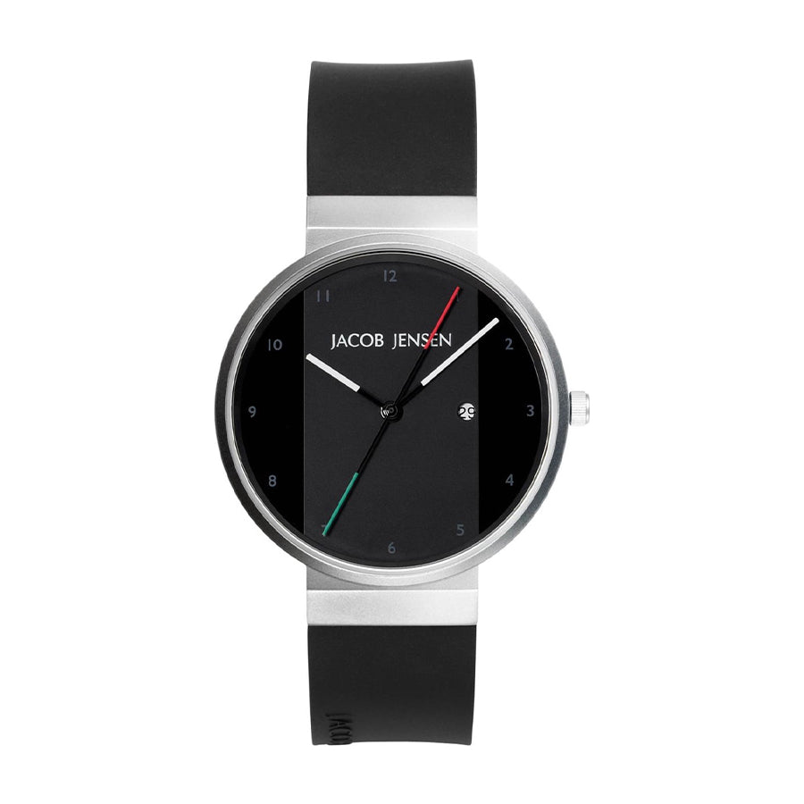 Reloj de acero inoxidable con esfera negra y correa de silicona negra.