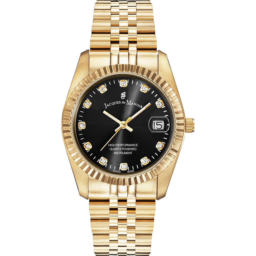Reloj dorado con esfera negra, detalles brillantes y correa de eslabones.