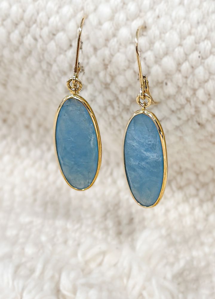 Aros de oro amarillo con ópalos ovalados – 14 quilates, 44 mm
