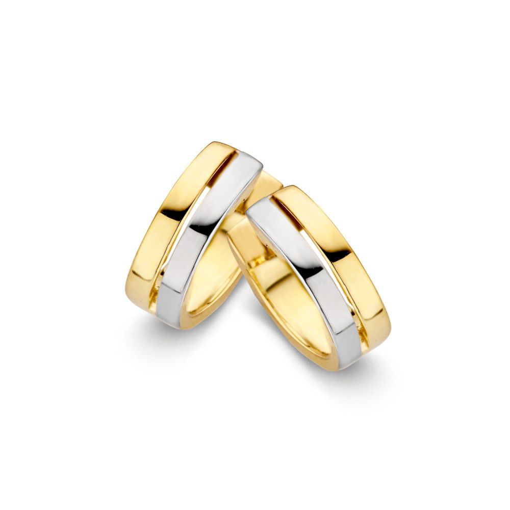Aros de oro amarillo y blanco de 14 quilates, con un diseño pulido y moderno.