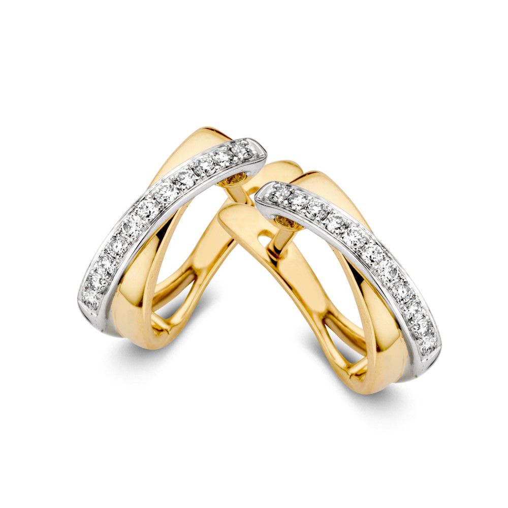 Pendientes bicolor de oro amarillo y blanco con diamantes, 14 quilates y 0.16 quilates de diamantes.
