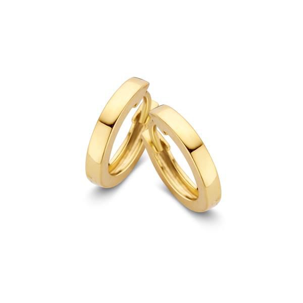 Aros de oro amarillo de 14 quilates, con un diseño rectangular y un diámetro de 9 mm.