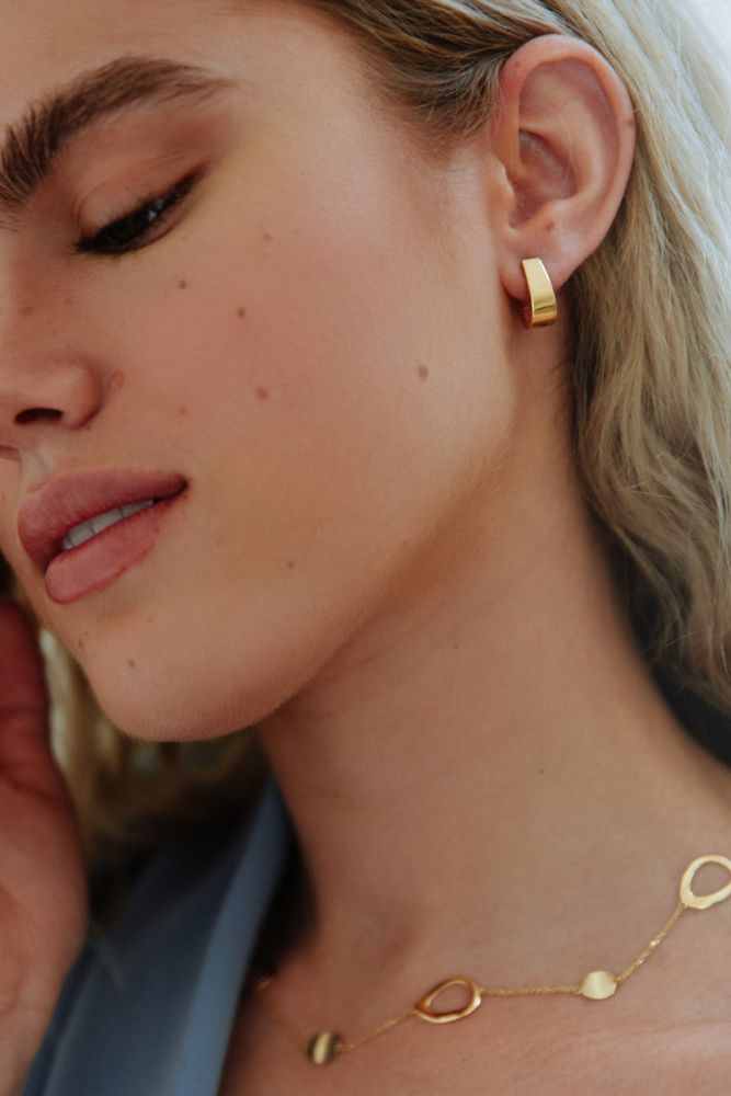 Aros de oro amarillo 14 quilates – Diseño atemporal y elegante, 7 mm de diámetro interior