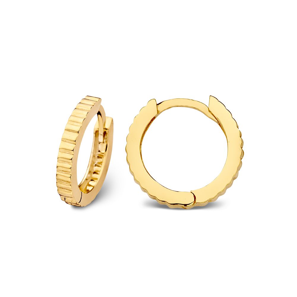 Aros de oro amarillo con diseño estriado | 14 quilates de oro – Van der Kooij