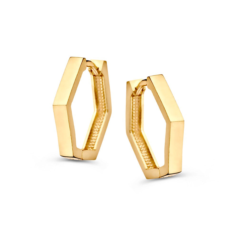 Pendientes de aro hexagonales en oro amarillo con un diseño moderno y elegante.
