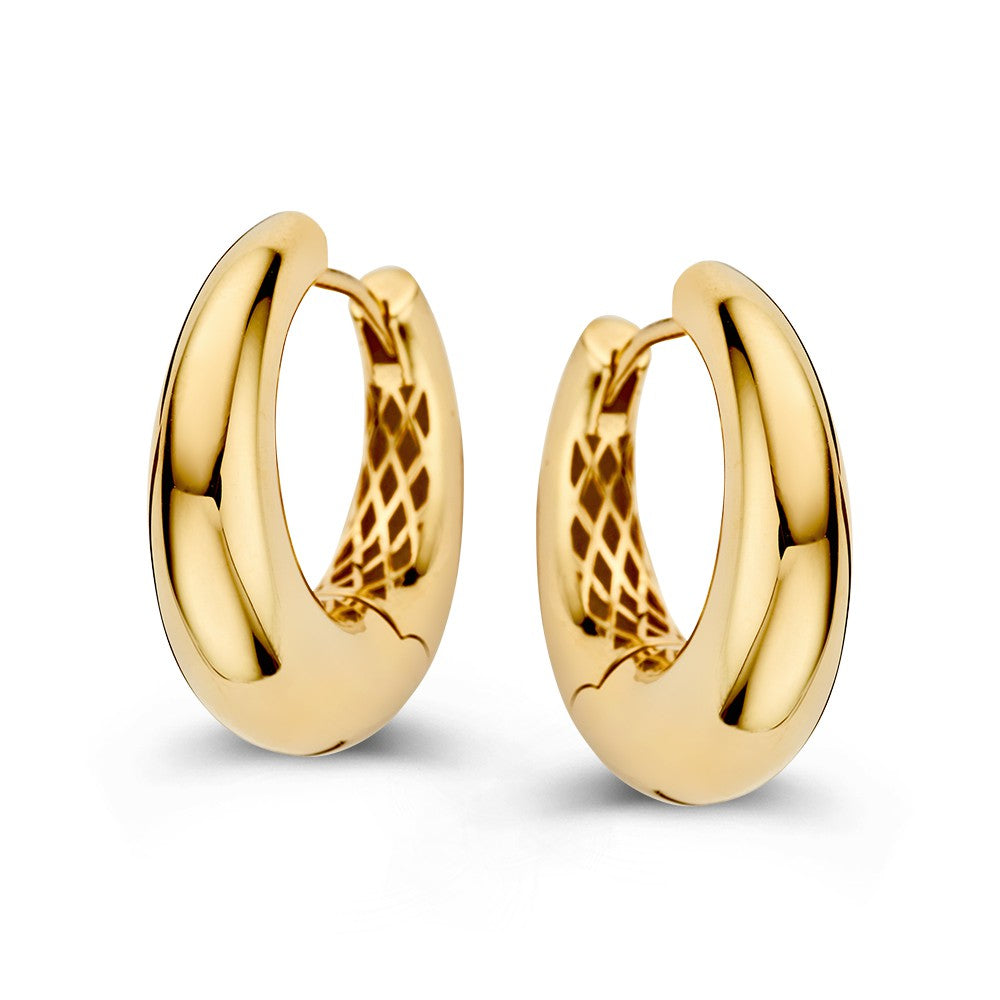 Aros de oro amarillo con diseño abultado y acabado pulido, de forma ovalada y elegante.