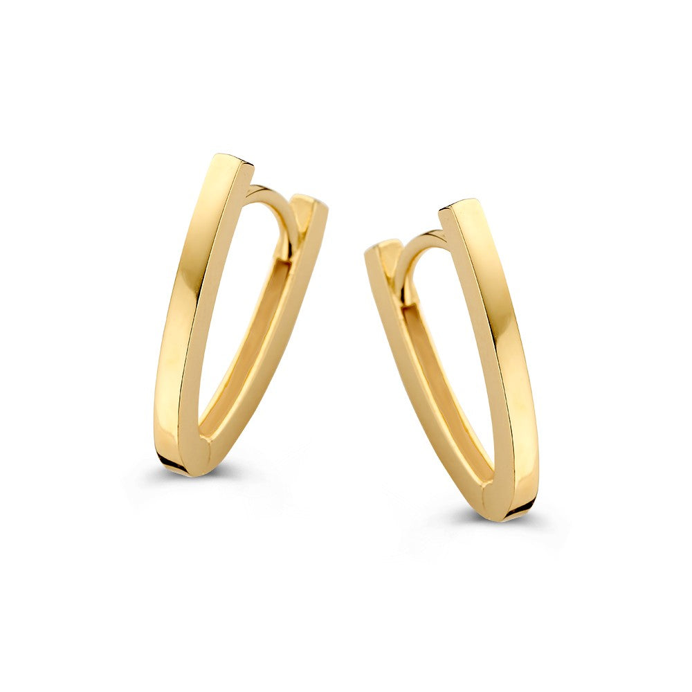 Aros de oro amarillo de 14 quilates con un diseño moderno y minimalista.
