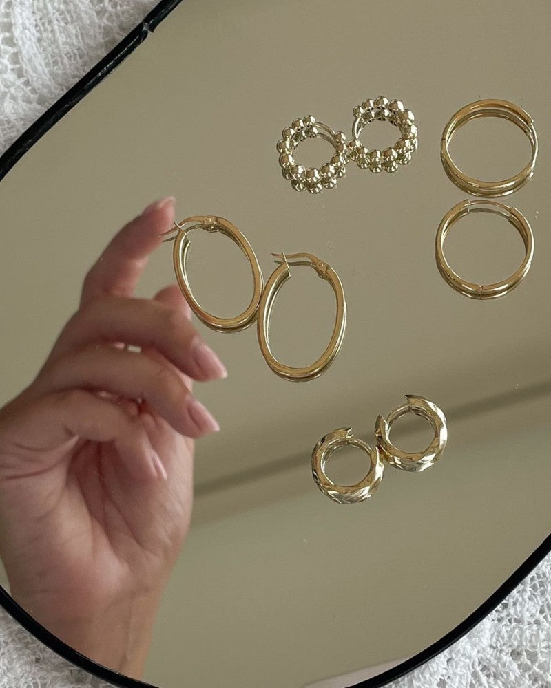 Aros de oro amarillo – 14 quilates, 16 x 25 mm de medida interior, diseño minimalista elegante